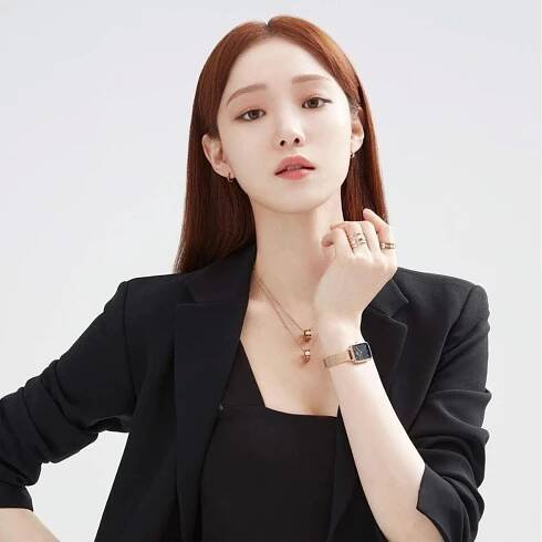 Lee Sung Kyung 10