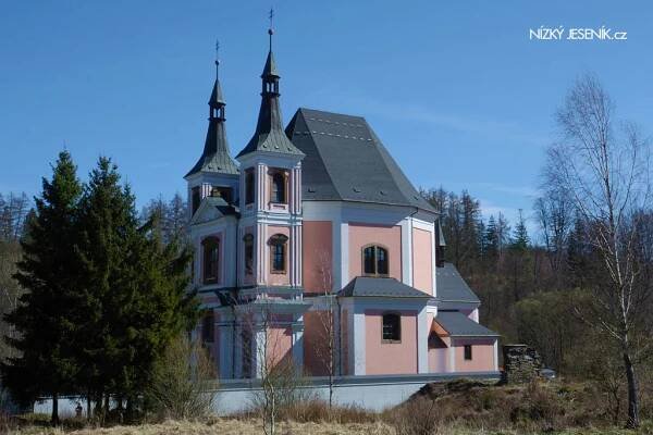 Poutní kostel sv. Jakuba Většího a sv. Anny.