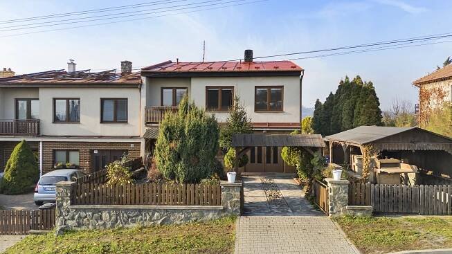 Prodej RD 5+KK (282m2) na pozemku o výměře 392m2 v obci Dolní Loučky - Reality Spáčil - s námi získáte víc...