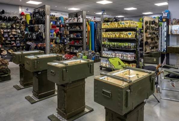 Outdoor shop - outdoor, camping, trekking