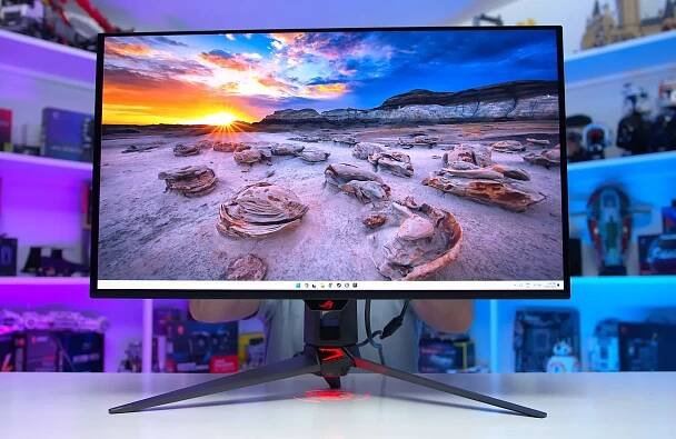 Asus ROG Swift PG32UCDM 32