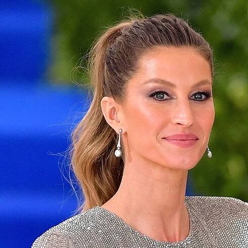 Gisele Bündchen Says Her Panic Attacks Got So Severe That She Had Suicidal Thoughts