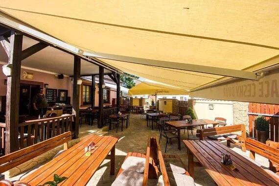 Restaurace a Penzion ČESKÝ DVŮR  foto 5
