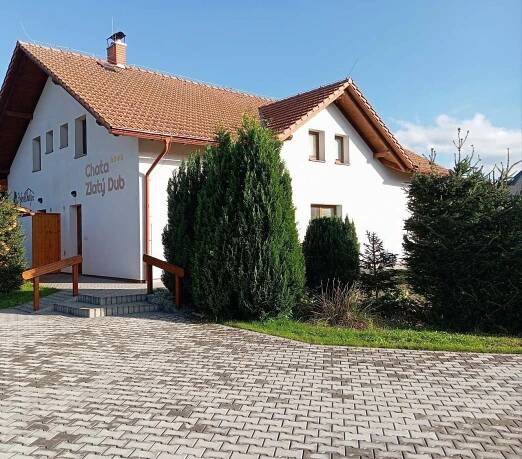 **** Chata Zlatý Dub, pronájem chaty Červená Voda - ubytování Orlické hory, 4840