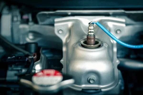 Defective Lambda Sensor: Symptoms and Causes