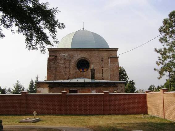 Hradec Králové - židovský hřbitov, synagoga