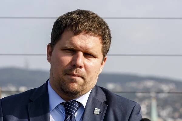 Príde Vallo o válov? - CZ24.NEWS