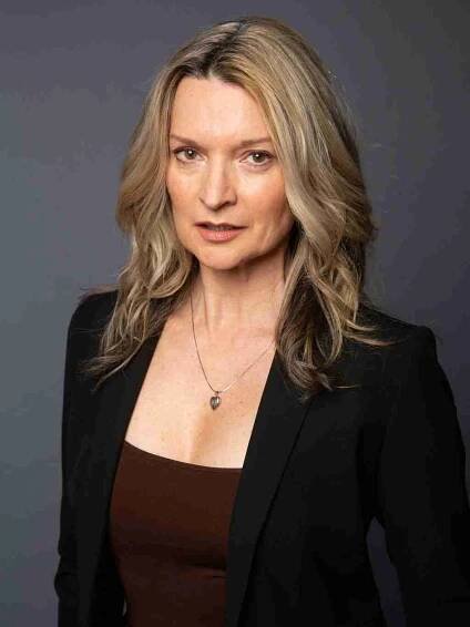 Doctor/Lawyer Headshots | Andrea Powell