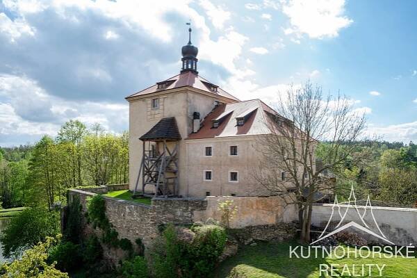 Prodej okouzlujícího penzionu u pivovaru Malešov, 832 m2 | Reality.iDNES.cz 