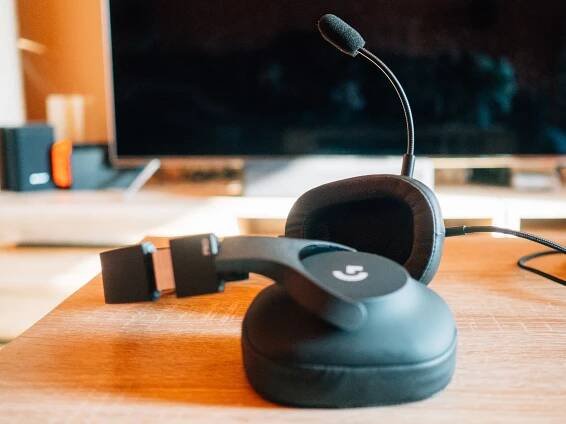 Klik pro zvětšení (Logitech G Pro Gaming Headset - recenze)