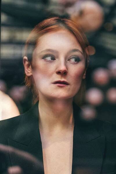 Lea van Aacken - NILS SCHWARZ PHOTOGRAPHY