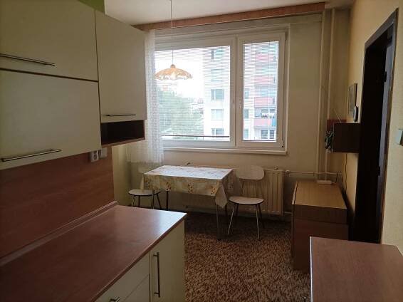 Prodej panelového bytu 2+1 s balkónem nedaleko FN Olomouc, ul. Jílová