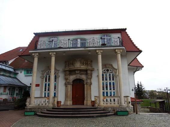 GARDEN HOTEL - Prices & Reviews (Poland/Boleslawiec)