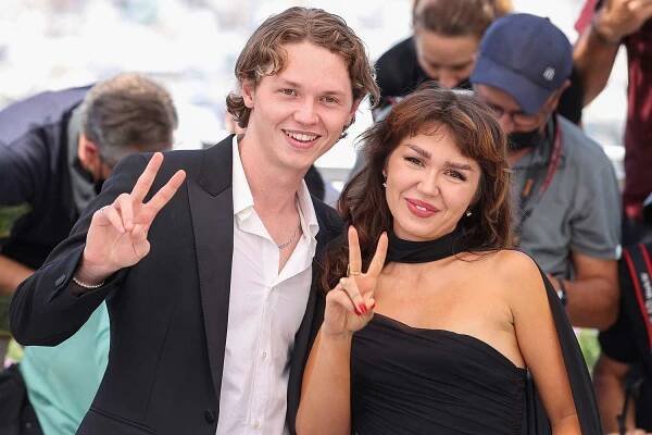 Val Kilmer's Kids Mercedes and Jack Attend Cannes Film Festival Launch of His Documentary 'Val'