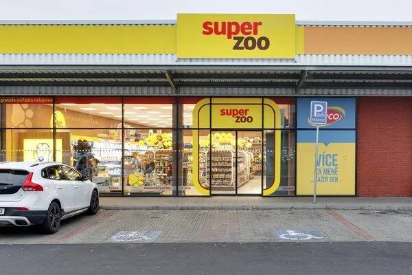 Firemní grafika Super zoo