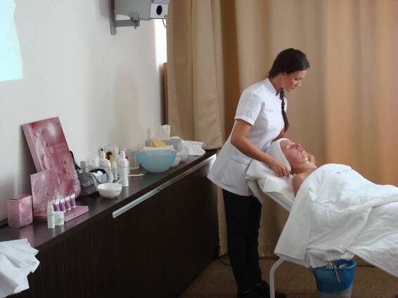 Podzimní Seminář Pardubice – Janssen Cosmetics | Kosmetika pro každý den