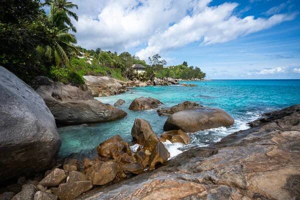 Visiting Seychelles as a tourist: tips and tricks