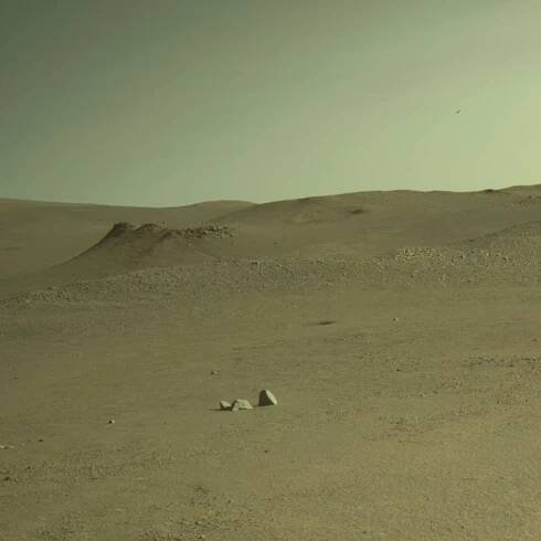 Perseverance Mars rover rolls over Soroya Ridge