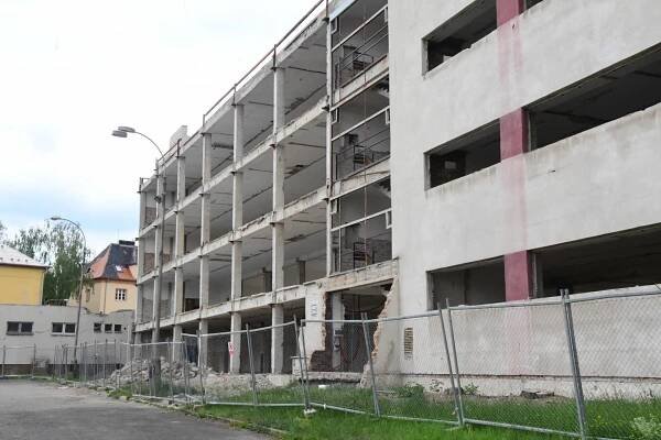 Litoměřice prodávají pozemek v kasárnách, kde měly vzniknout nové byty