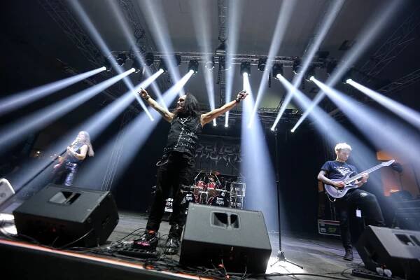 VIDEO: Zimní Masters Of Rock ve Zlíně lákal metalisty. Podívejte se