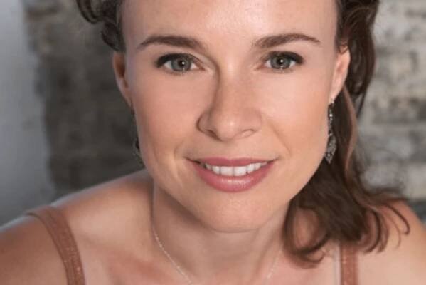 Tami Stronach - Obrázek 2