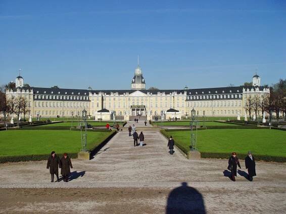 Soubor:Schloss-Karlsruhe-pp1.jpg