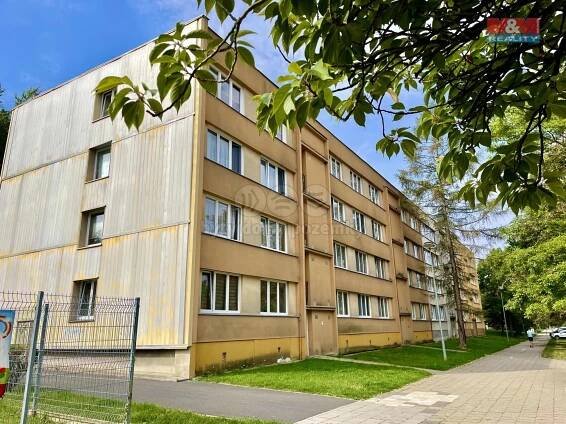 Pronájem bytu 3+1, 84 m2, Louny, ul. Přemyslovců - Louny