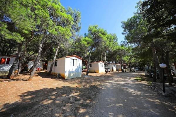 Camping Porat – mobilhome***