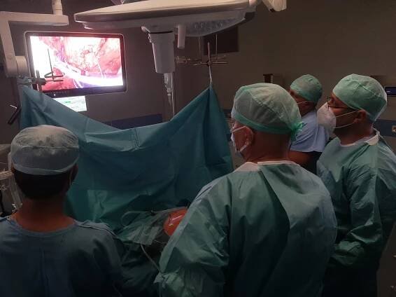 Operace břišní kýly a diastázy přímých břišních svalů | nem-tr.cz