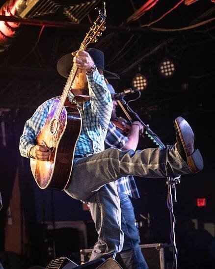 CLAUDE SAWYER PHOTOGRAPHY - CODY JOHNSON - UPSTATE CONCERT HALL