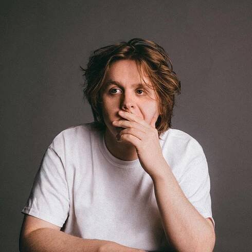 Na co se těšit v únoru: Do Prahy dorazí Bring Me The Horizon i Lewis Capaldi a chystá se vzpomínka na legendární turné Pink Floyd