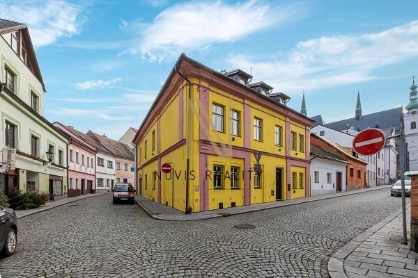 Pronájem, kancelářských prostor, 63 m⊃2;, Klatovy, ul. Krameriova | Novis Reality