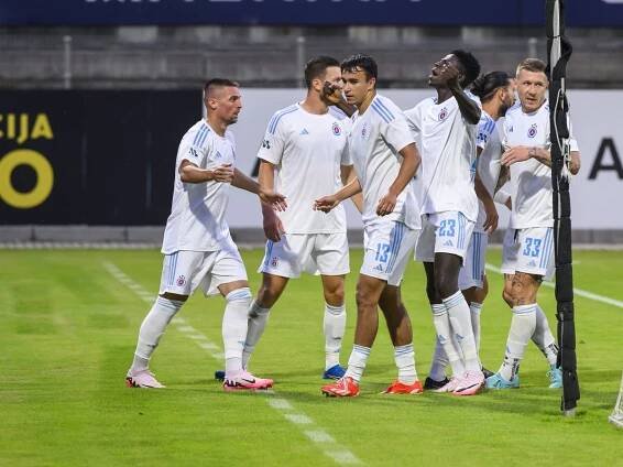 Slovan Bratislava - Sport.cz