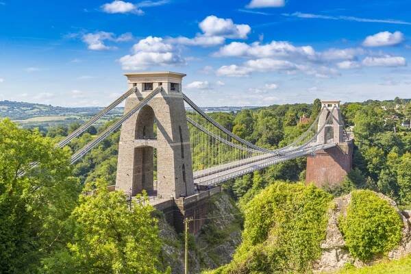 Your Neighbourhood Guide: Places to Visit in Clifton I Your Apartment