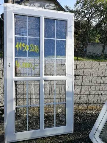 okna plastová použitá