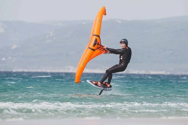 Bezpečnostní tipy pro WING FOILING - Surfmagazin