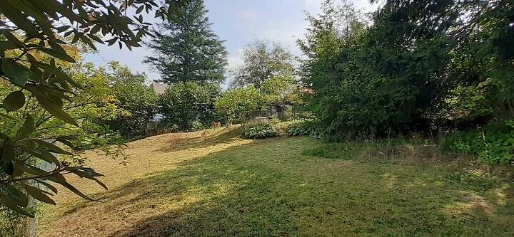 Nádherný slunný stavební pozemek 1.526 m2 Samopše - Budín | Reality.iDNES.cz 