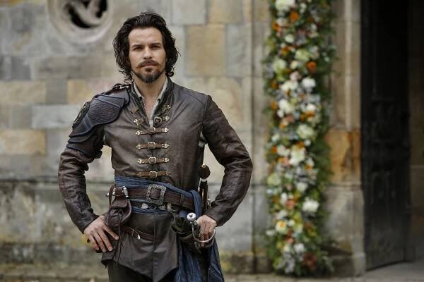 Tři mušketýři - The Queen's Diamonds - Z filmu - Santiago Cabrera