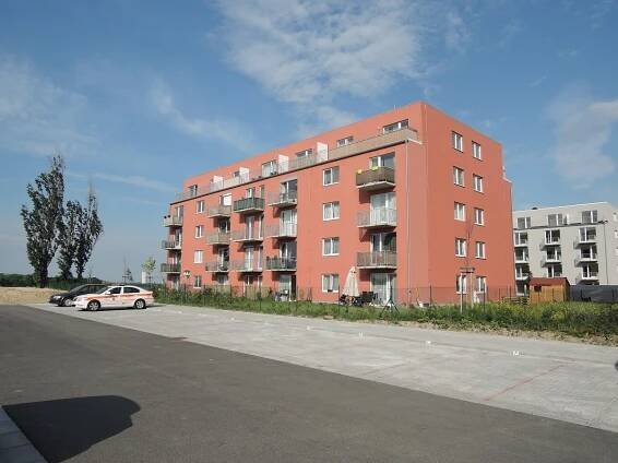 Byt 3+kk, Hostivice