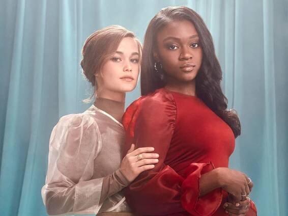“First Kill” Stars Sarah Catherine Hook & Imani Lewis Unpack Juliette & Cal’s Love Story and Queer Representation Onscreen