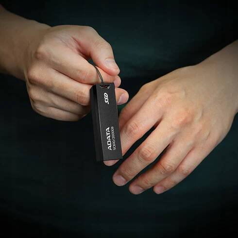 SSD DISK ADATA SC610 1TB BLACK USB Formát disku 2,5"