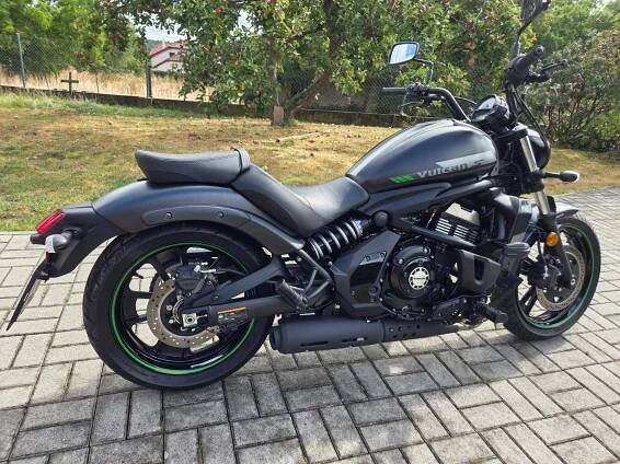 Kawasaki Vulcan S-akce do konce září (2024), 140.000 Kč
