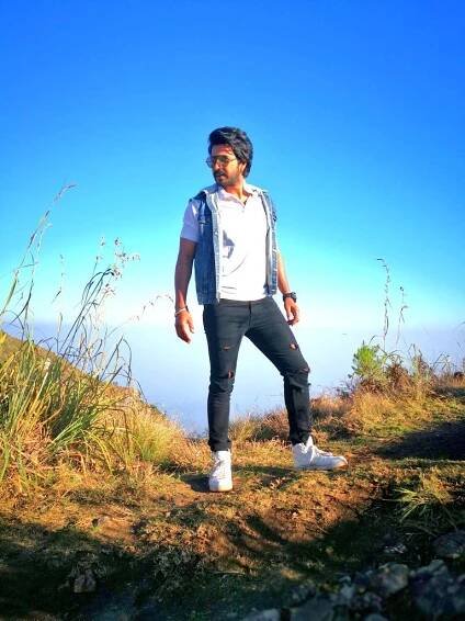 Vishnu Vishal Stylish Look Pics