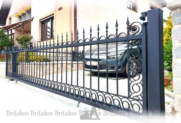 Brány, bránky, ploty - Exteriér - www.britakov.sk