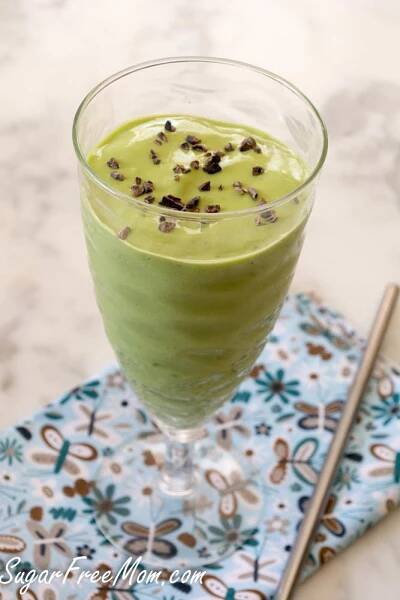 Minty Green Protein Smoothie {Dairy Free & Low Carb} - Sugar-Free Mom