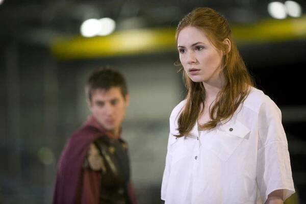 Pán času - Dobrý muž jde do války - Z filmu - Karen Gillan
