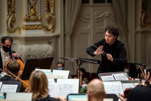 Jiří Rožeň a jeho debut u Slovenské filharmonie – KlasikaPlus.cz