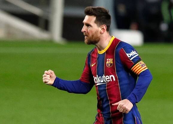Poloviční plat a smlouva do 39 let. Messi se údajně dohodl s Barcelonou