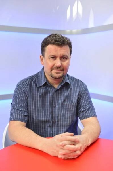 Karel se na sociální síti pochlubil »domečky«: Hororová past ukrývá něco nechutného!