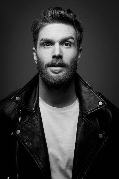 Joel Dommett 5
